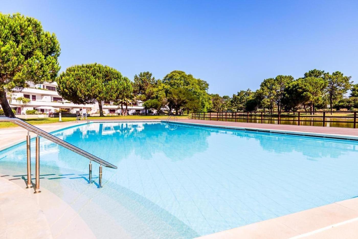 Private Lake Condo Apartment - トロイア エクステリア 写真